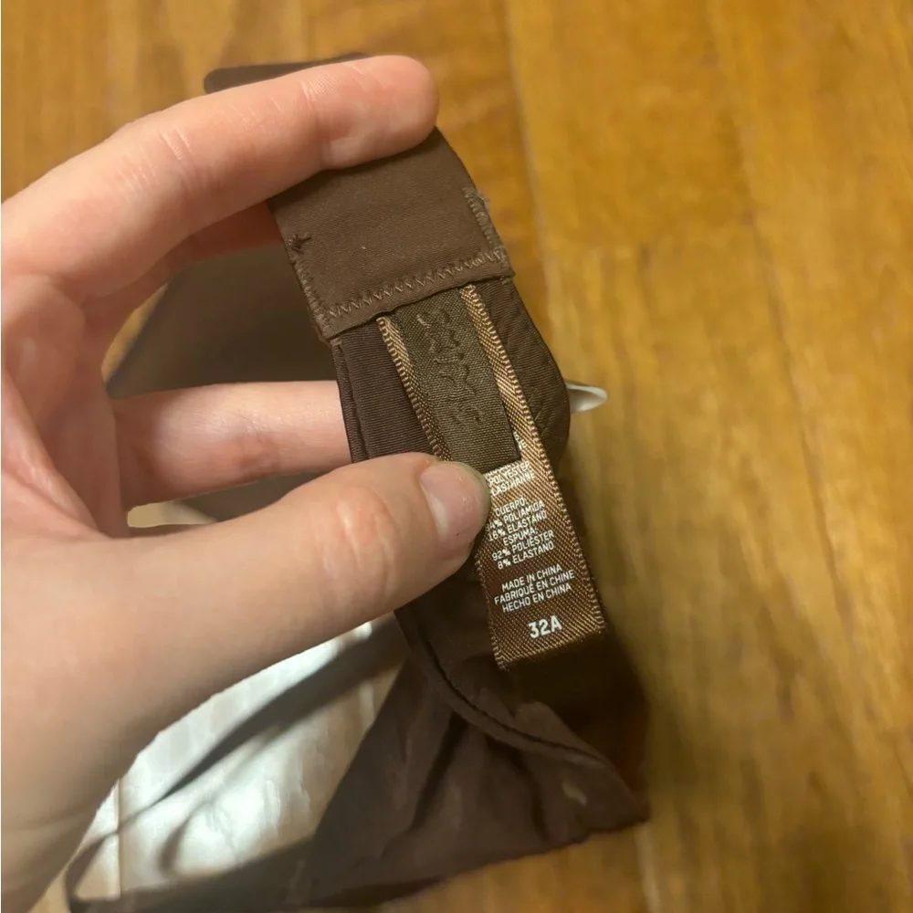 sold sold sold SKIMS Wireless T-Shirt Bra Cocoa 32A - Picture 5 of 5